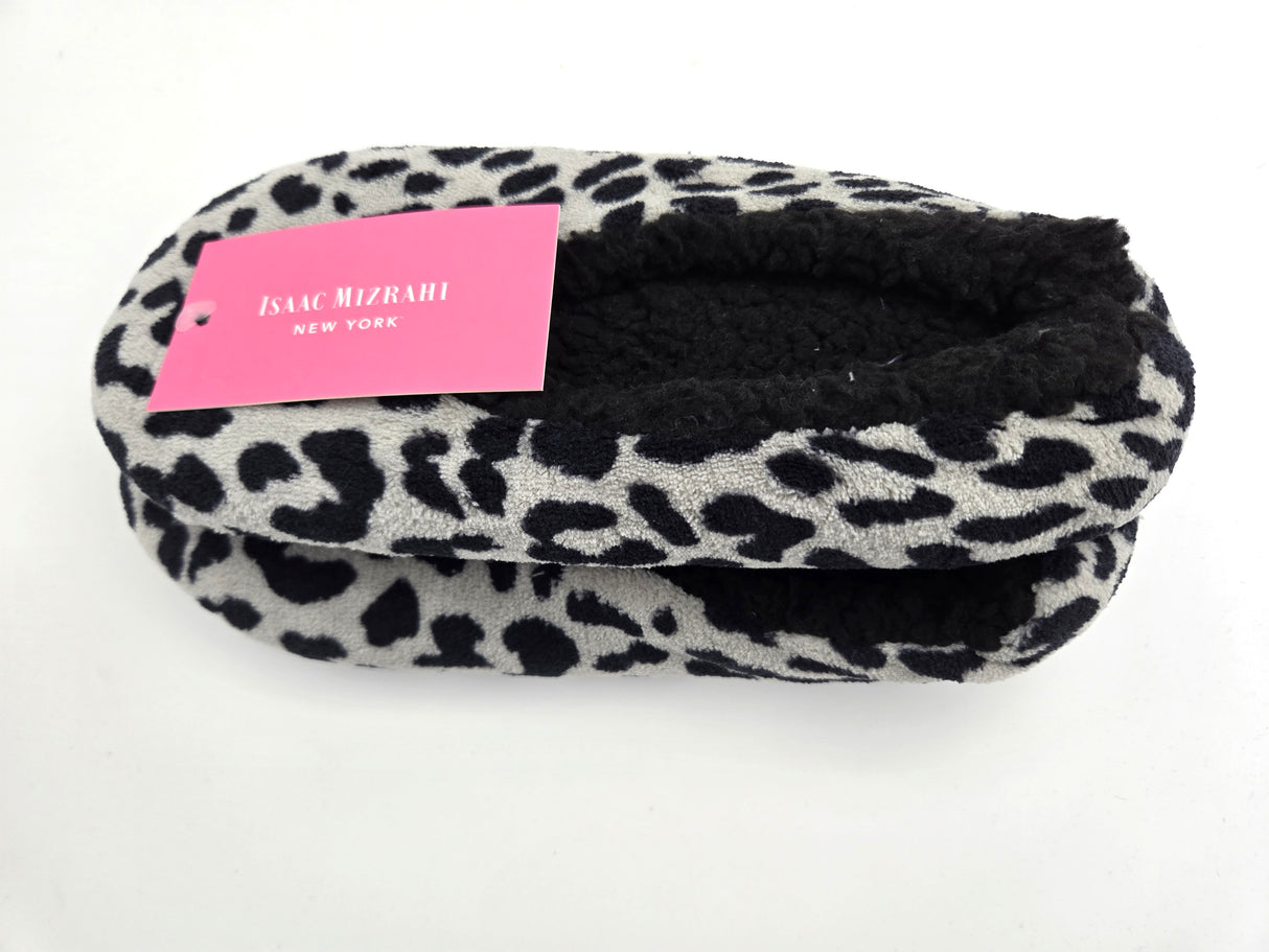 Slippers, Animal Print Size M. 5 x Pack. Travel, Emergency Relief, Shelters.